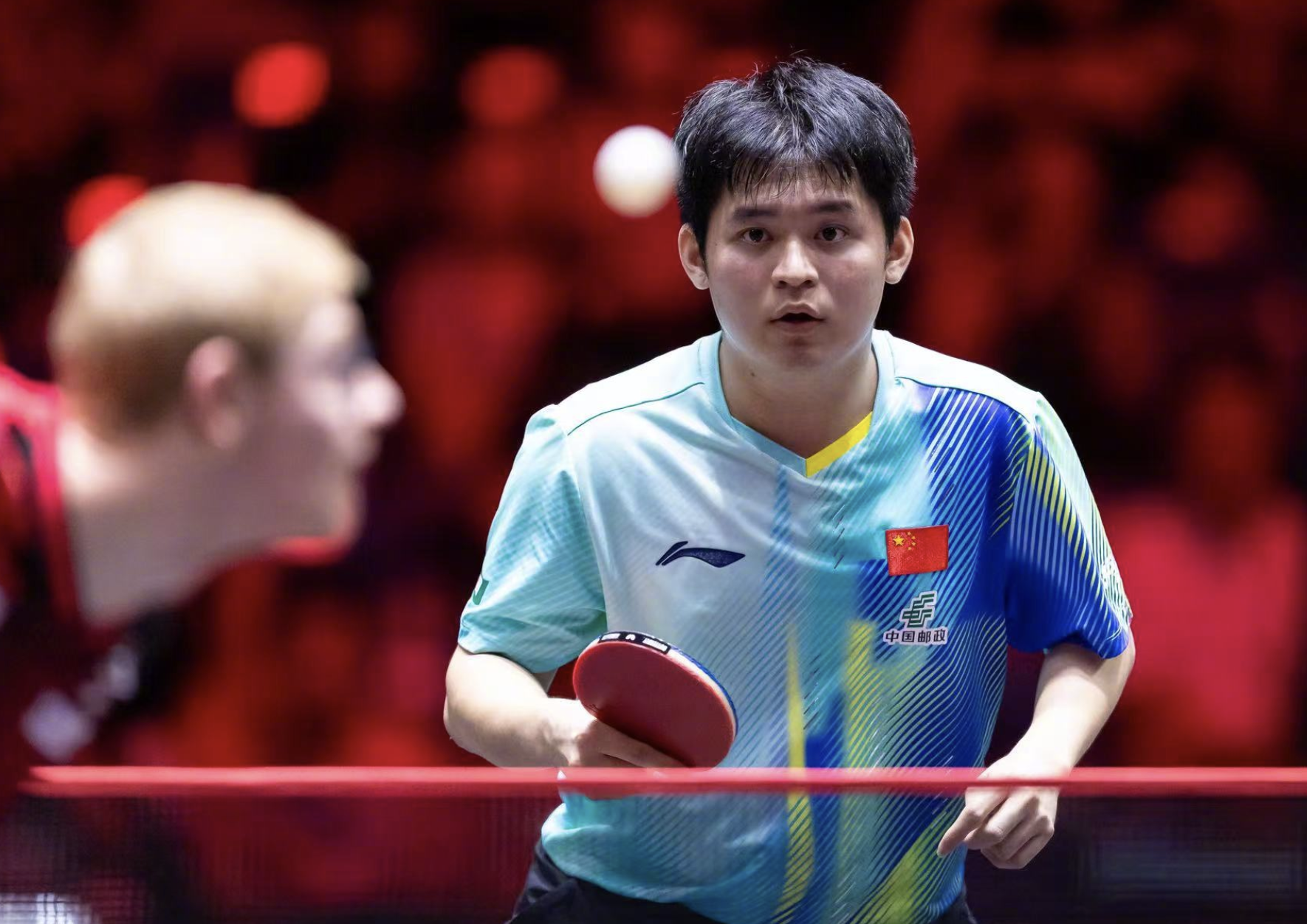 开云-曾被王皓狠批！林诗栋降到世界第5：13个月0冠 1年前排世界第1